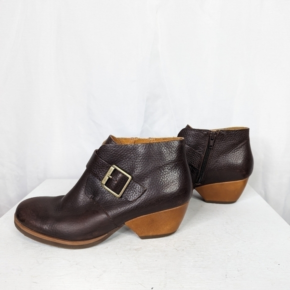 Kork-Ease Brown Leather Low Block Heel Ankle Booties - Picture 4 of 9
